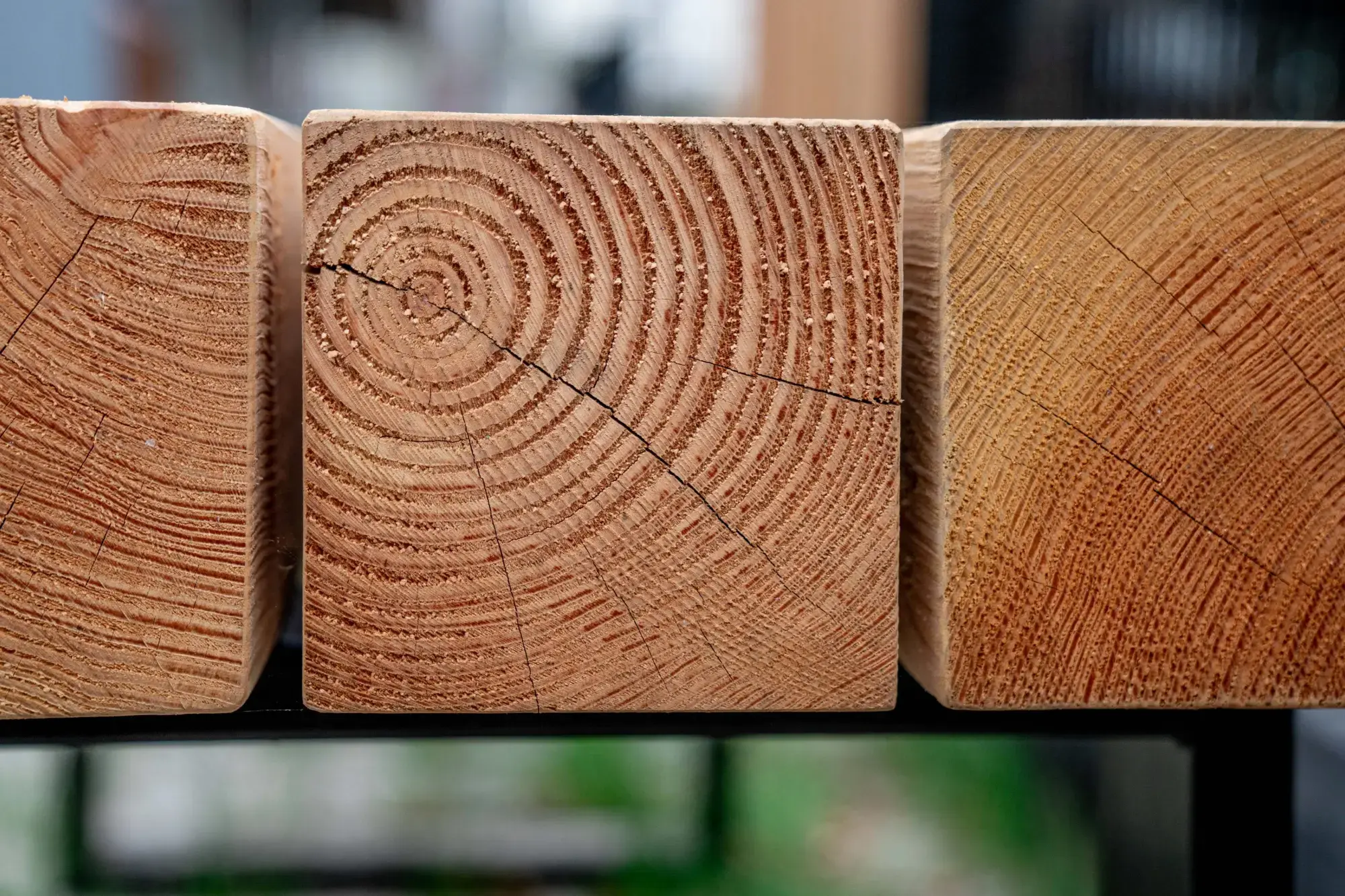 Moree - hout.webp